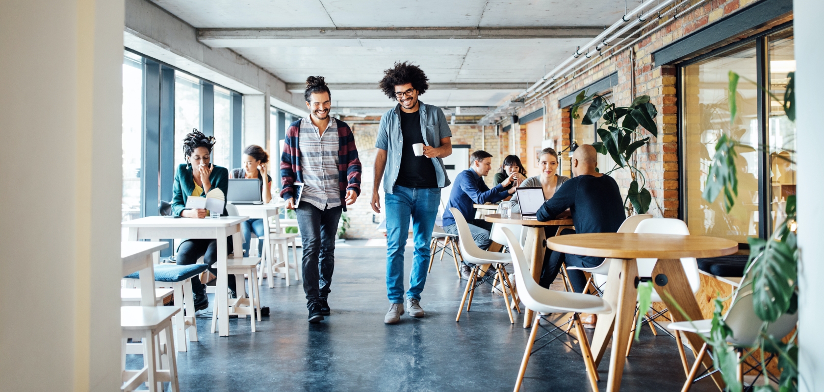 5 creative ways to attract high-quality employees